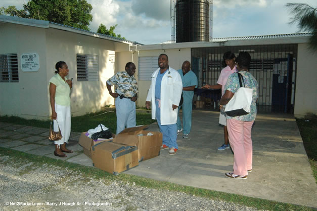 Negril Clinic - Caribbean Medical Mission, Friday, October 20, 2006 - Negril Travel Guide, Negril Jamaica WI - http://www.negriltravelguide.com - info@negriltravelguide.com...!