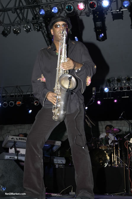 Arturo Tappin - Air Jamaica Jazz & Blues 2005 - The Art Of Music - Cinnamon Hill Golf Course, Rose Hall, Montego Bay - Negril Travel Guide, Negril Jamaica WI - http://www.negriltravelguide.com - info@negriltravelguide.com...!