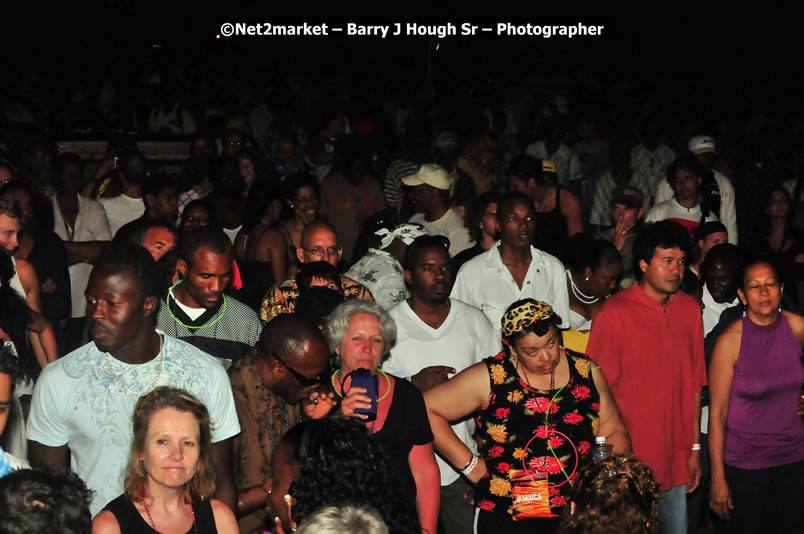 Marley Magic Traffic Jam - Concert @ Spring Break - Saturday, March 21, 2009 - Also Featuring: Kelley, Capleton, Junior Reid, Spragga Benz, Wayne Marshall, Munga, Romaine Virgo,Embee, Bango Herman, Flava K, Whisky Baggio, Andrew and Wadda Blood, Black Am I, Packa, Venue at Waz Beach, Norman Manley Boulevard, Negril Westmoreland, Jamaica - Saturday, March 21, 2009 - Photographs by Net2Market.com - Barry J. Hough Sr, Photographer/Photojournalist - Negril Travel Guide, Negril Jamaica WI - http://www.negriltravelguide.com - info@negriltravelguide.com...!