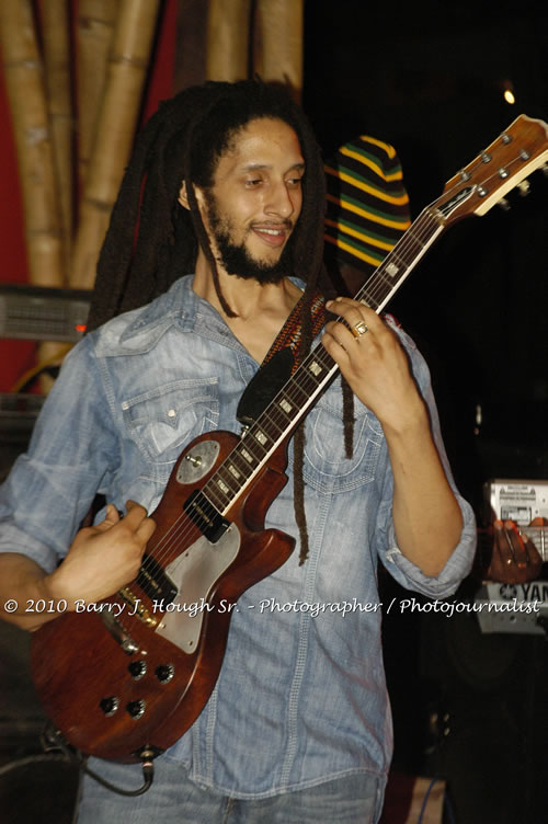 Julian Marley - Grammy Nominee & Son of the Legend Bob Marley - Live in Concert - Also featuring Ras Noble, Power Drill, Iron Head, & Robin Banks - Backing Band Roots Warrior, plus DJ Gemini @ One Love Reggae Concerts Series 09/10 @ Negril Escape Resort & Spa, February 2, 2010, One Love Drive, West End, Negril, Westmoreland, Jamaica W.I. - Photographs by Net2Market.com - Barry J. Hough Sr, Photographer/Photojournalist - The Negril Travel Guide - Negril's and Jamaica's Number One Concert Photography Web Site with over 40,000 Jamaican Concert photographs Published -  Negril Travel Guide, Negril Jamaica WI - http://www.negriltravelguide.com - info@negriltravelguide.com...!