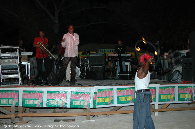 Money Cologne Promotions in Association with Roots Bamboo Presents Reggae 2006 - The Return of King Yellow Man, Negril, Jamaica W.I. - Negril Travel Guide, Negril Jamaica WI - http://www.negriltravelguide.com - info@negriltravelguide.com...!