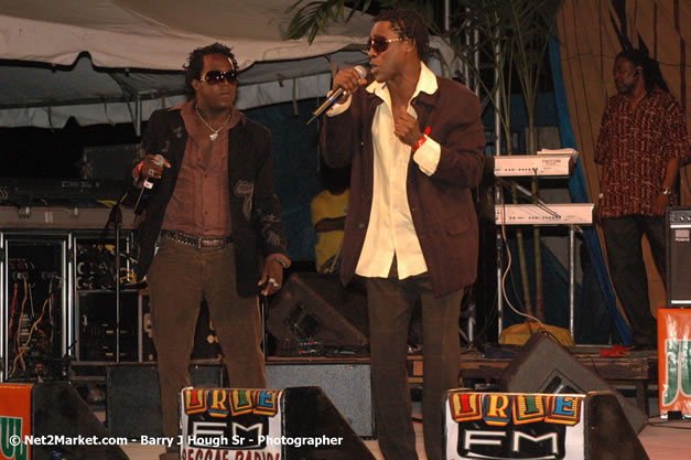 Little Hero @ Western Consciousness 2007 - Presented by King of Kings Productons - Saturday, April 28, 2007 - Llandilo Cultural Centre, Savanna-La-Mar, Westmoreland, Jamaica W.I. - Negril Travel Guide, Negril Jamaica WI - http://www.negriltravelguide.com - info@negriltravelguide.com...!
