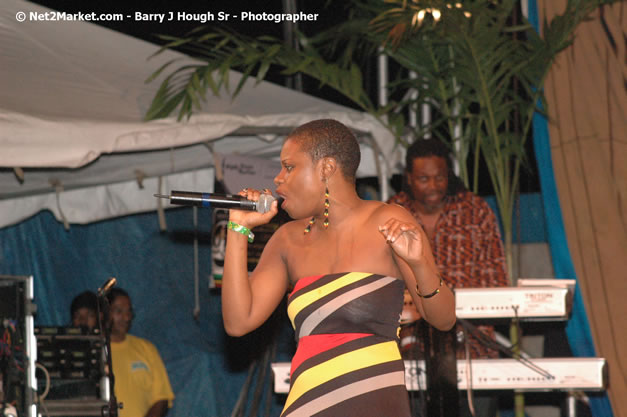 Sasha @ Western Consciousness 2007 - Presented by King of Kings Productons - Saturday, April 28, 2007 - Llandilo Cultural Centre, Savanna-La-Mar, Westmoreland, Jamaica W.I. - Negril Travel Guide, Negril Jamaica WI - http://www.negriltravelguide.com - info@negriltravelguide.com...!