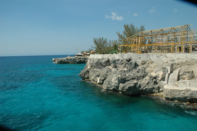 W orld Famous - Rick's Cafe - Negril's West End Cliffs - Rebuilding After Ivan  - Negril Travel Guide, Negril Jamaica WI - http://www.negriltravelguide.com - info@negriltravelguide.com...!
