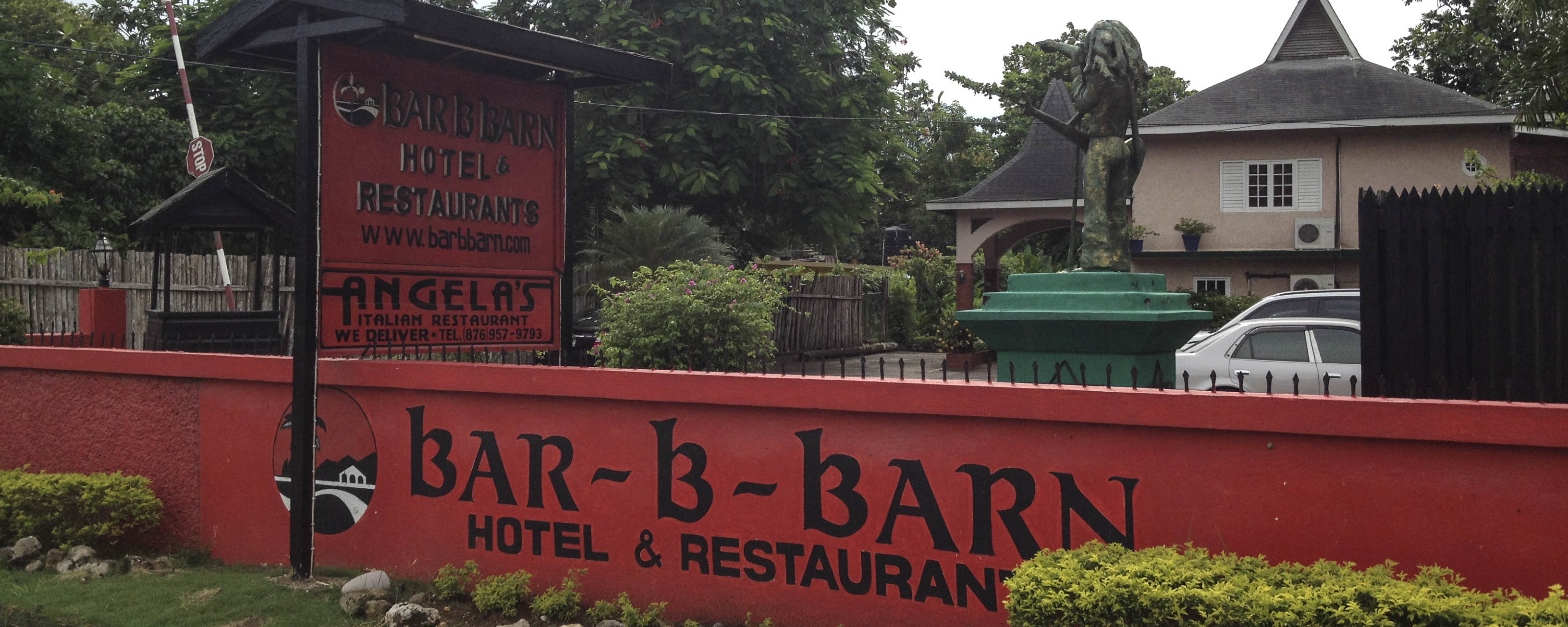 Bar-B-Bar Restaurant, Norman Manley Boulevard, Negril Jamaica