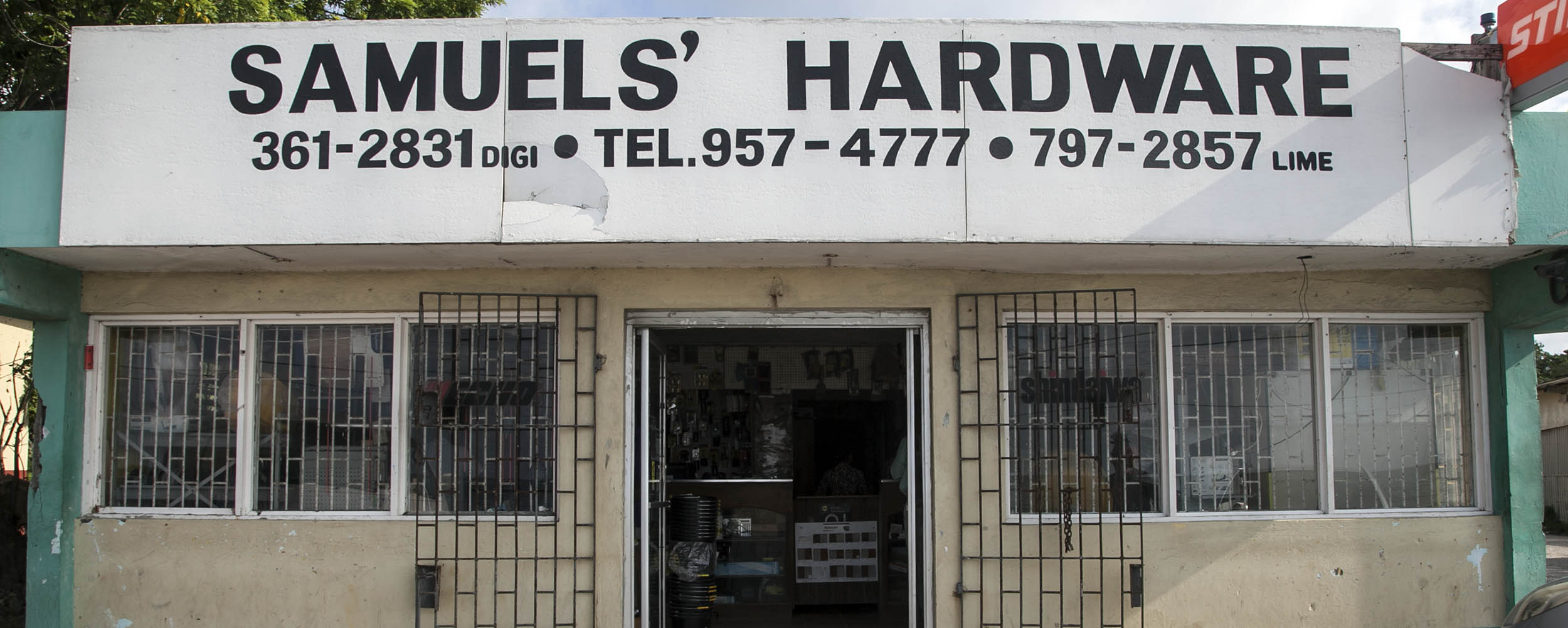 
		Samuel's Hardware - West End Road - Negril Jamaica