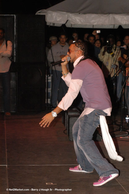 Preview of the Sean Paul photo gallery