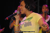 Air Jamaica Jazz and Blues Festival 2008 — Mary Mary — photograph 4 of 123