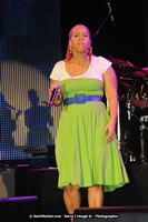 Air Jamaica Jazz and Blues Festival 2008 — Mary Mary — photograph 10 of 123