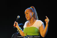 Air Jamaica Jazz and Blues Festival 2008 — Mary Mary — photograph 21 of 123