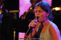 Air Jamaica Jazz and Blues Festival 2008 — Nikki Yanofsky — photograph 5 of 99