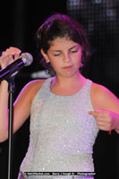 Air Jamaica Jazz and Blues Festival 2008 — Nikki Yanofsky — photograph 25 of 99