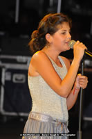Air Jamaica Jazz and Blues Festival 2008 — Nikki Yanofsky — photograph 49 of 99