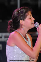 Preview of the Nikki Yanofsky photo gallery