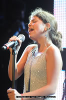 Air Jamaica Jazz and Blues Festival 2008 — Nikki Yanofsky — photograph 97 of 99