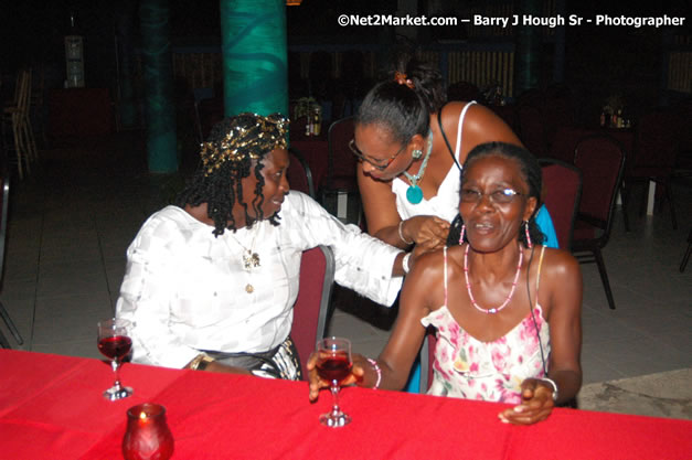 In Honour of Ambassador Courtney Walsh, Negril Chamber of Commerce - Cocktail Reception, Saturday, July 14, 2007 at the Negril Escape Resort & Spa, West End, Negril, Westmoreland, Jamaica W.I.  - Negril Travel Guide, Negril Jamaica WI - http://www.negriltravelguide.com - info@negriltravelguide.com...!