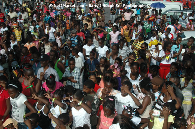 Cross De Harbour @ Lucea Car Park presented by Linkz Entertainment in association with Lucea Chamber of Commerce - Featuring Freddy Mc Gregor, Iley Dread, Mr. Vegas, Lt. Elmo, Champagne, Merital, CC, Brillant, TQ, Mad Dog, Chumps - Lucea, Hanover, Jamaica - Negril Travel Guide.com, Negril Jamaica WI - http://www.negriltravelguide.com - info@negriltravelguide.com...!