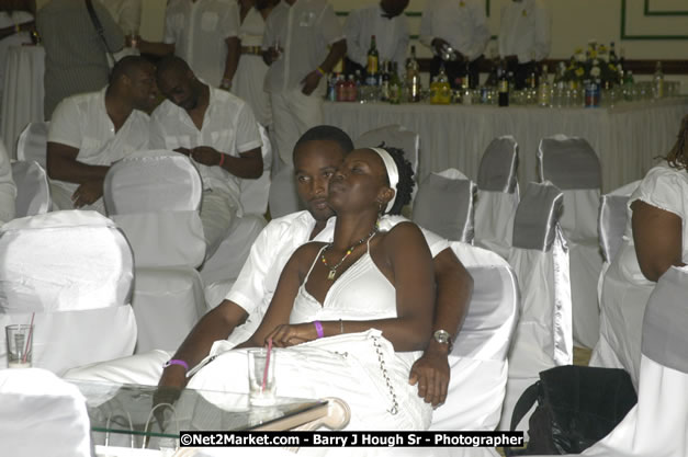 Guests @ Reflections - Cure Fest 2007 - All White Birth-Night Party - Hosted by Jah Cure - Starfish Trelawny Hotel - Trelawny, Jamaica - Friday, October 12, 2007 - Cure Fest 2007 October 12th-14th, 2007 Presented by Danger Promotions, Iyah Cure Promotions, and Brass Gate Promotions - Alison Young, Publicist - Photographs by Net2Market.com - Barry J. Hough Sr, Photographer - Negril Travel Guide, Negril Jamaica WI - http://www.negriltravelguide.com - info@negriltravelguide.com...!