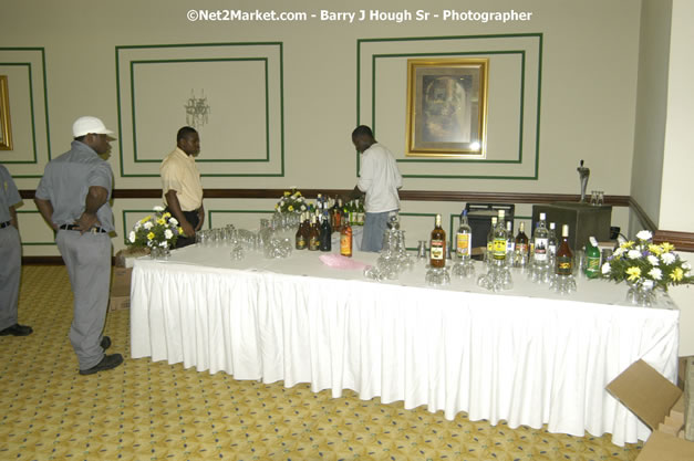 Reflections Set Up - Cure Fest 2007 - All White Birth-Night Party - Hosted by Jah Cure - Starfish Trelawny Hotel - Trelawny, Jamaica - Friday, October 12, 2007 - Cure Fest 2007 October 12th-14th, 2007 Presented by Danger Promotions, Iyah Cure Promotions, and Brass Gate Promotions - Alison Young, Publicist - Photographs by Net2Market.com - Barry J. Hough Sr, Photographer - Negril Travel Guide, Negril Jamaica WI - http://www.negriltravelguide.com - info@negriltravelguide.com...!