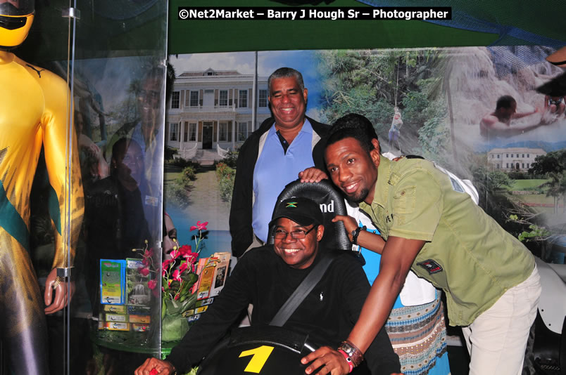 Minister of Tourism, Edmund Bartlett @ Jamaica Jazz and Blues Festival 2009 - Presented by Air Jamaica - Thursday, January 22, 2009 - Venue at the Aqueduct on Rose Hall Resort &amp; Country Club, Montego Bay, Jamaica - Thursday, January 22 - Saturday, January 24, 2009 - Photographs by Net2Market.com - Barry J. Hough Sr, Photographer/Photojournalist - Negril Travel Guide, Negril Jamaica WI - http://www.negriltravelguide.com - info@negriltravelguide.com...!