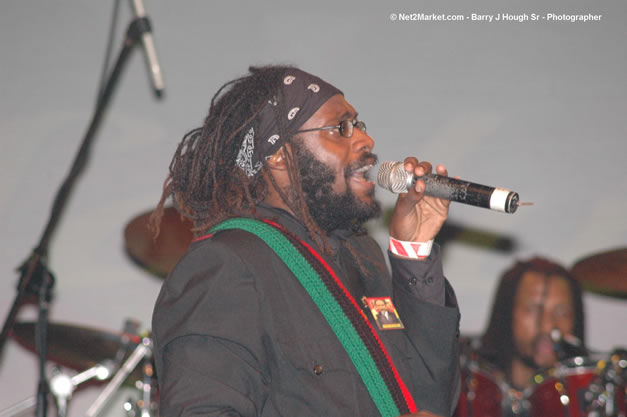 Tarrus Riley @ Tru-Juice Rebel Salute 2007 - Saturday, January 13, 2007, Port Kaiser Sports Club, St. Elizabeth - Negril Travel Guide, Negril Jamaica WI - http://www.negriltravelguide.com - info@negriltravelguide.com...!