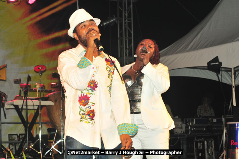 Unite The People An International Reggae Fest, Featuring: Beres Hammond, Coco T, Queen Ifrica, Khalil, Cameal Davis, Iley Dread, Rochelle, Geoffrey Star, Ras Penco, Kool DeLoy, Otis Gayle, J.McKay, Tiney Winey, Venue at Norman Manley Boulevard, Negril, Westmoreland, Jamaica - Saturday, April 4, 2009 - Photographs by Net2Market.com - Barry J. Hough Sr, Photographer/Photojournalist - Negril Travel Guide, Negril Jamaica WI - http://www.negriltravelguide.com - info@negriltravelguide.com...!
